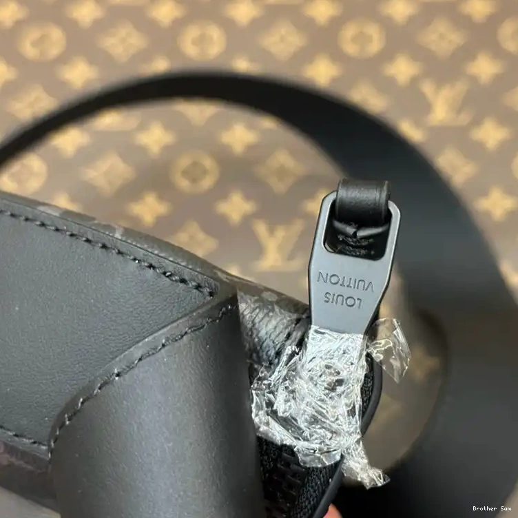 Brother Sam Yupoo Bags LV 2311YA0102 0326